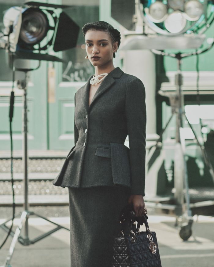 ニューヨークにオマージュをささげた、「ディオール」の2024年フォール