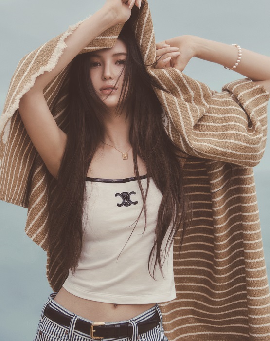 NewsJeans DANIELLE ニュージーンズ　ダニエル1