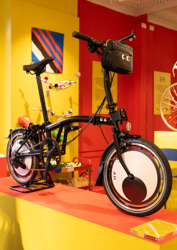 アニヤハインドマーチ　the village bike イベント限定ベル　新品 アニヤ・ハインドマーチ、自転車やサイクリング用品をそろえた