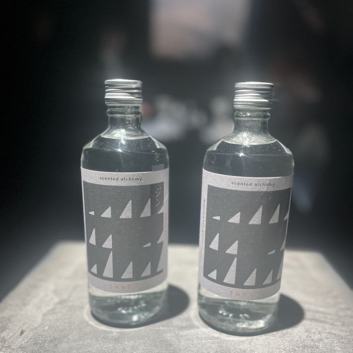 【限定販売 】 THREE センティッドアルケミー ディスティルド ジン SCENTED ALCHEMY｜センティッドアルケミー | THREE（スリー）