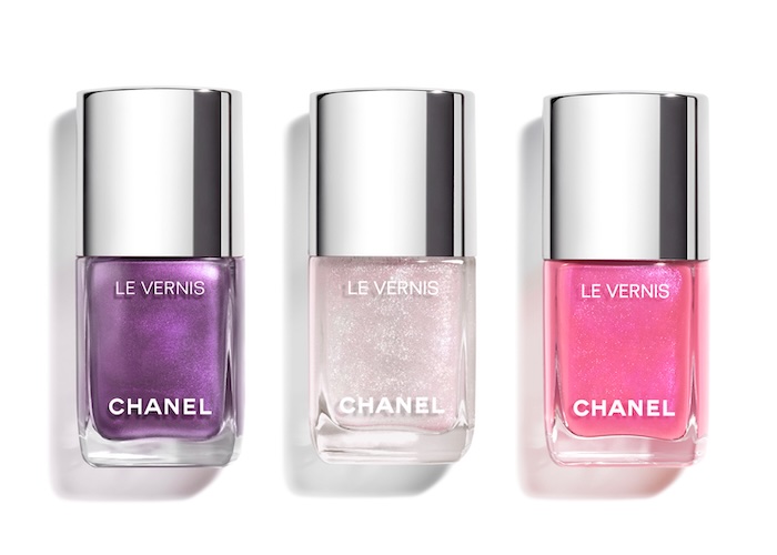 ☆新品・限定色・シャネルCHANELヴェルニ エナメル ネイル3個セット シャネル」ヴェルニの夏限定色は、“ネイルライター”発想の