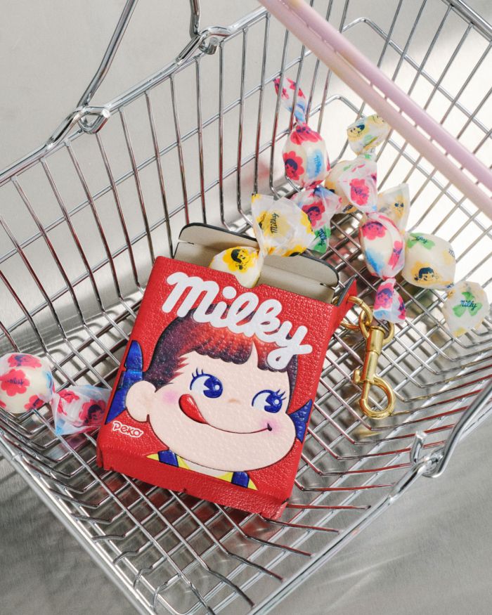 アニヤ・ハインドマーチ　不二家