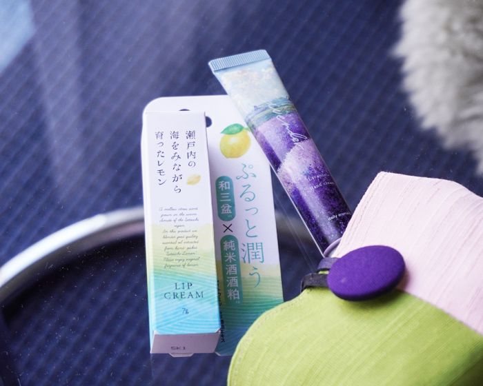 屋内, 座る, テーブル, 小さい が含まれている画像

AI 生成コンテンツは誤りを含む可能性があります。