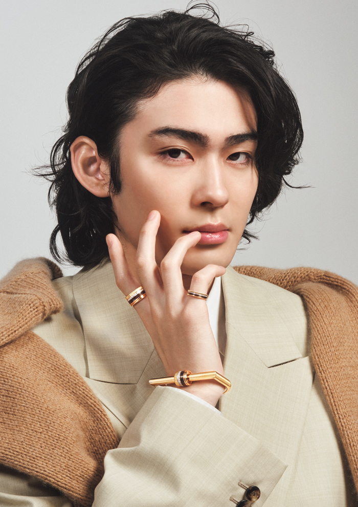 ブシュロン　市川染五郎